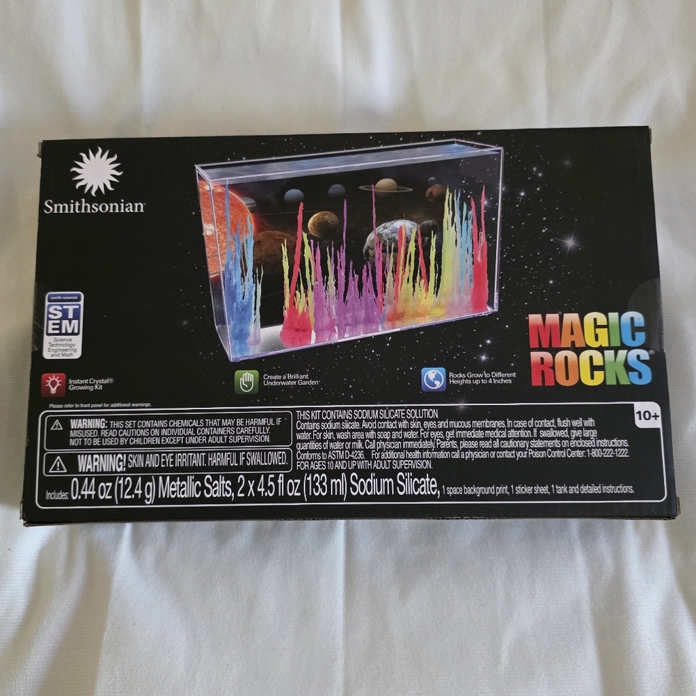 NWOT Smithsonian Magic Rocks Crystal Growing Stem Science Kit - Multicolor - Picture 2 of 2